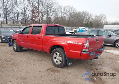2015 Toyota Tacoma Base V6 z USA, uszkodzony, nr VIN 3TMMU4FN8FM079360